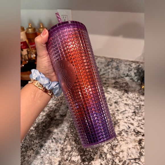 STARBUCKS CUP (RARE) - Picture 2 of 3